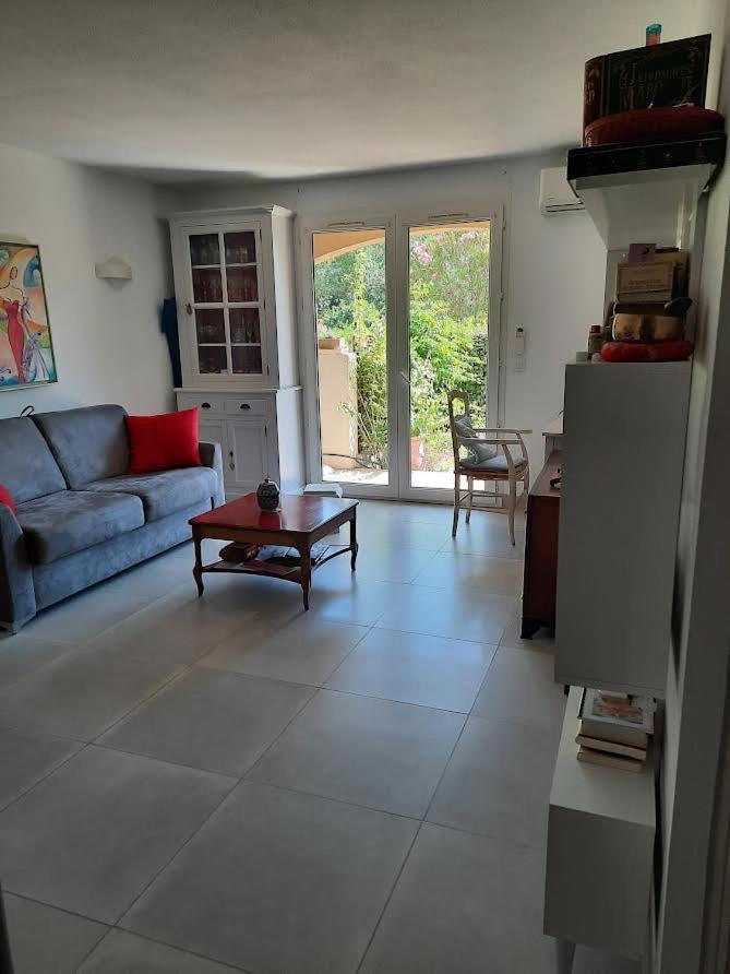 Rez De Jardin Zen, 50 M2, Aux Portes De L Esterel Et Proche Mer, Parking Gratuit Fréjus Екстериор снимка